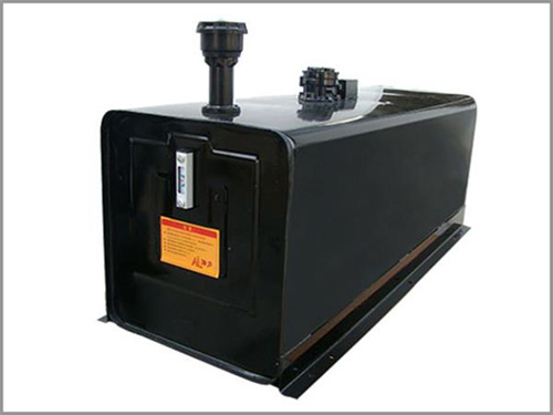 1656926142751321.jpg 自卸車液壓油箱